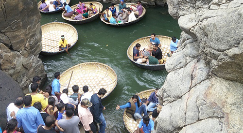 Waterfalls near Bangalore cabservices